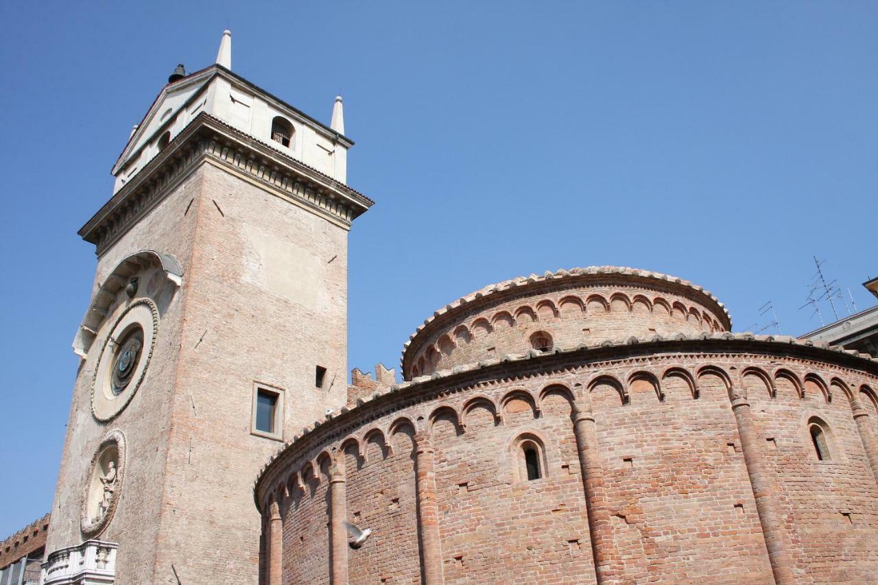 B&B Casa Dei Poeti Mantua Buitenkant foto