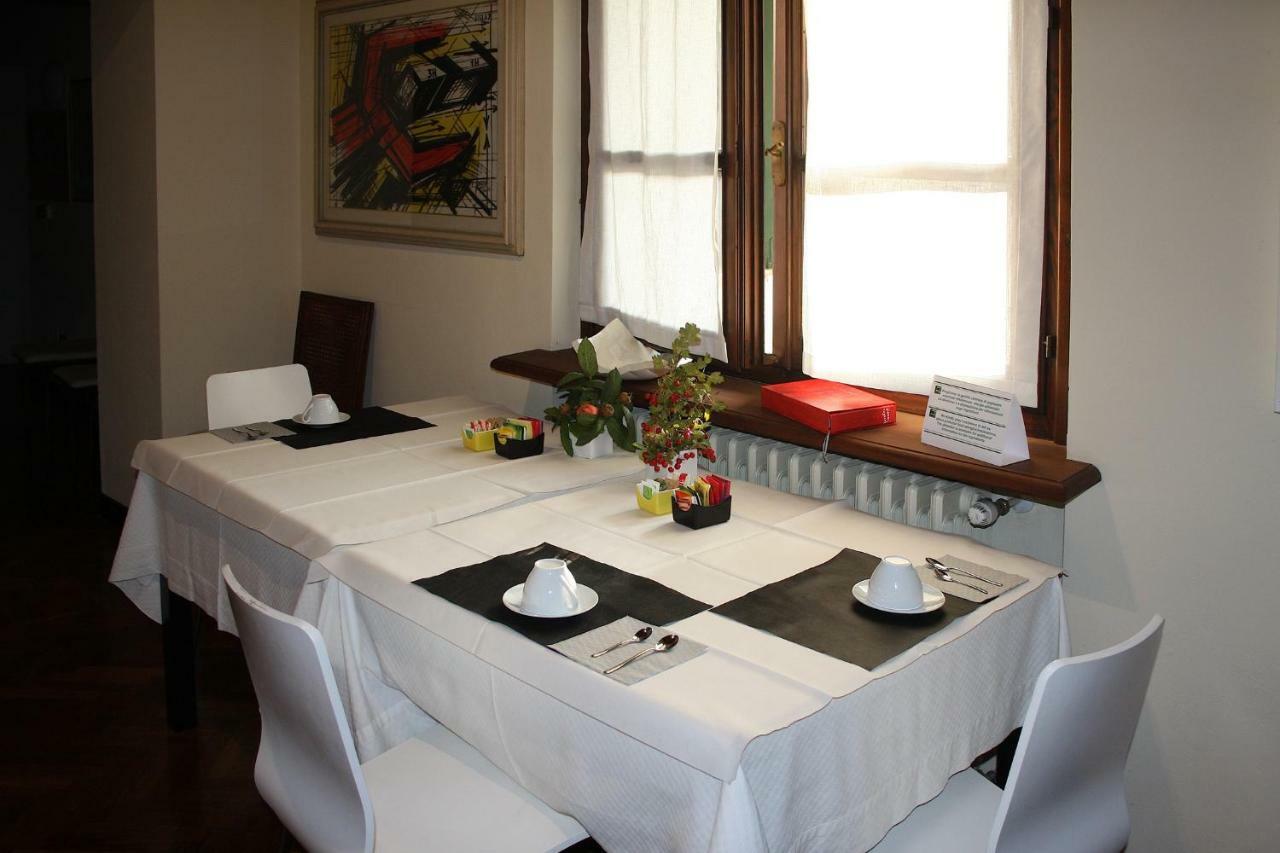 B&B Casa Dei Poeti Mantua Buitenkant foto