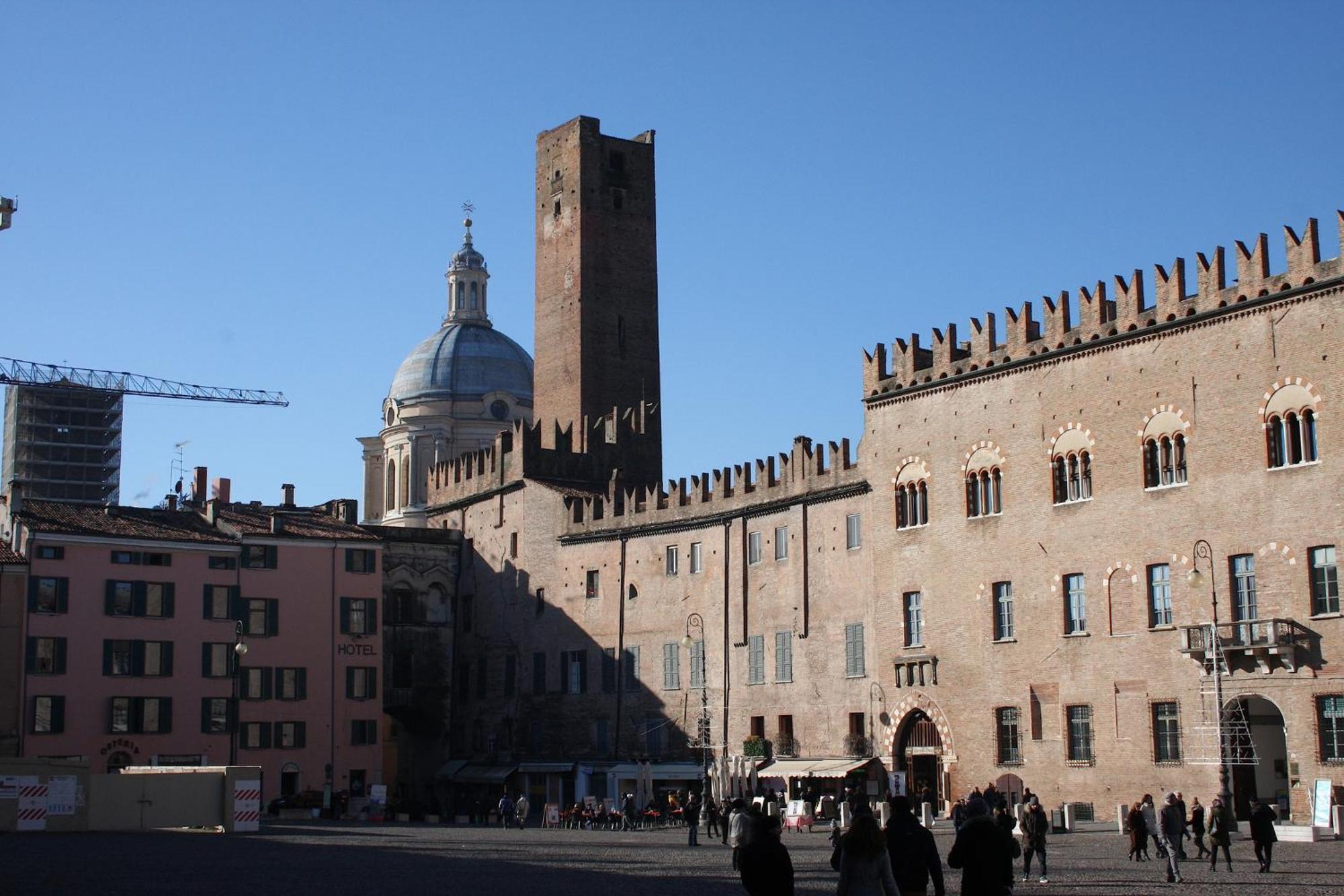 B&B Casa Dei Poeti Mantua Buitenkant foto