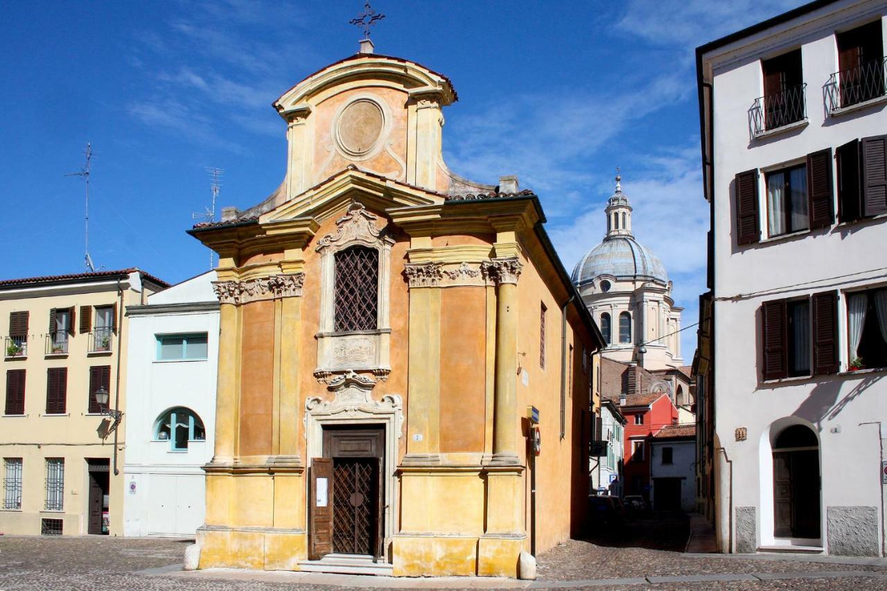 B&B Casa Dei Poeti Mantua Buitenkant foto